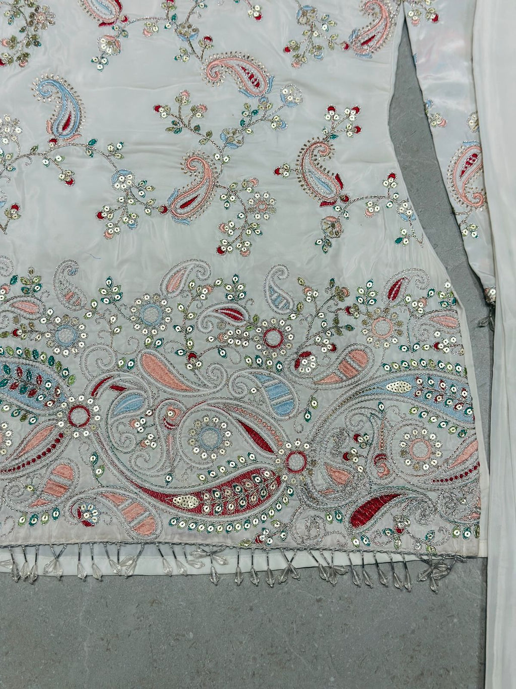 New Embroidered Work Off-White Pranavi Suit